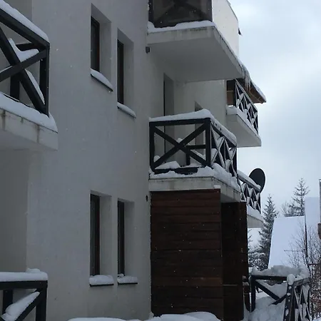 Apartment Ramonda *