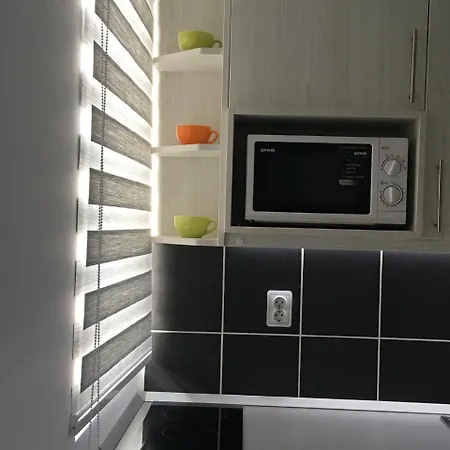Ramonda Apartment *